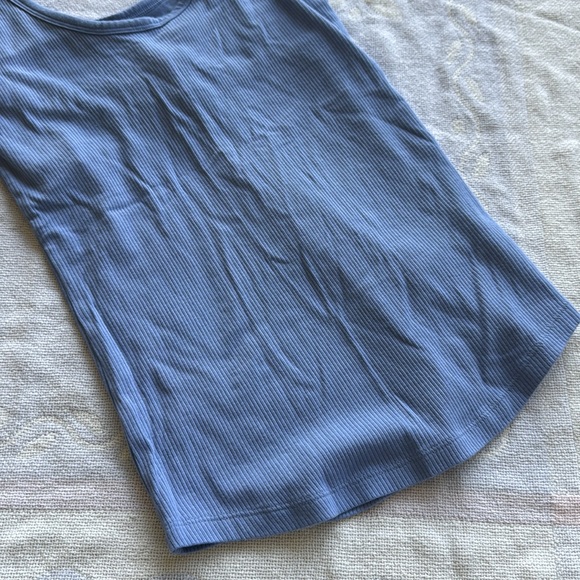 GAP Fitted Blue Tank Top - Picture 5 of 11